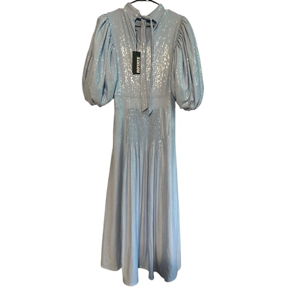 Elegant Blue Midi Dress - Picture 2 of 9